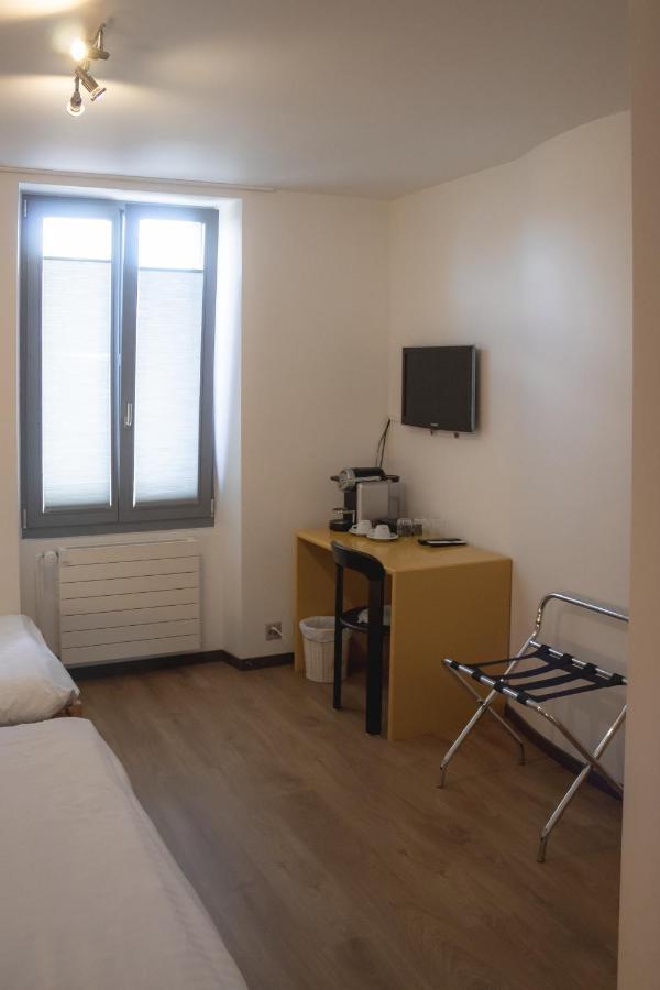 Au Boeuf Rouge Hotel Crassier Ngoại thất bức ảnh