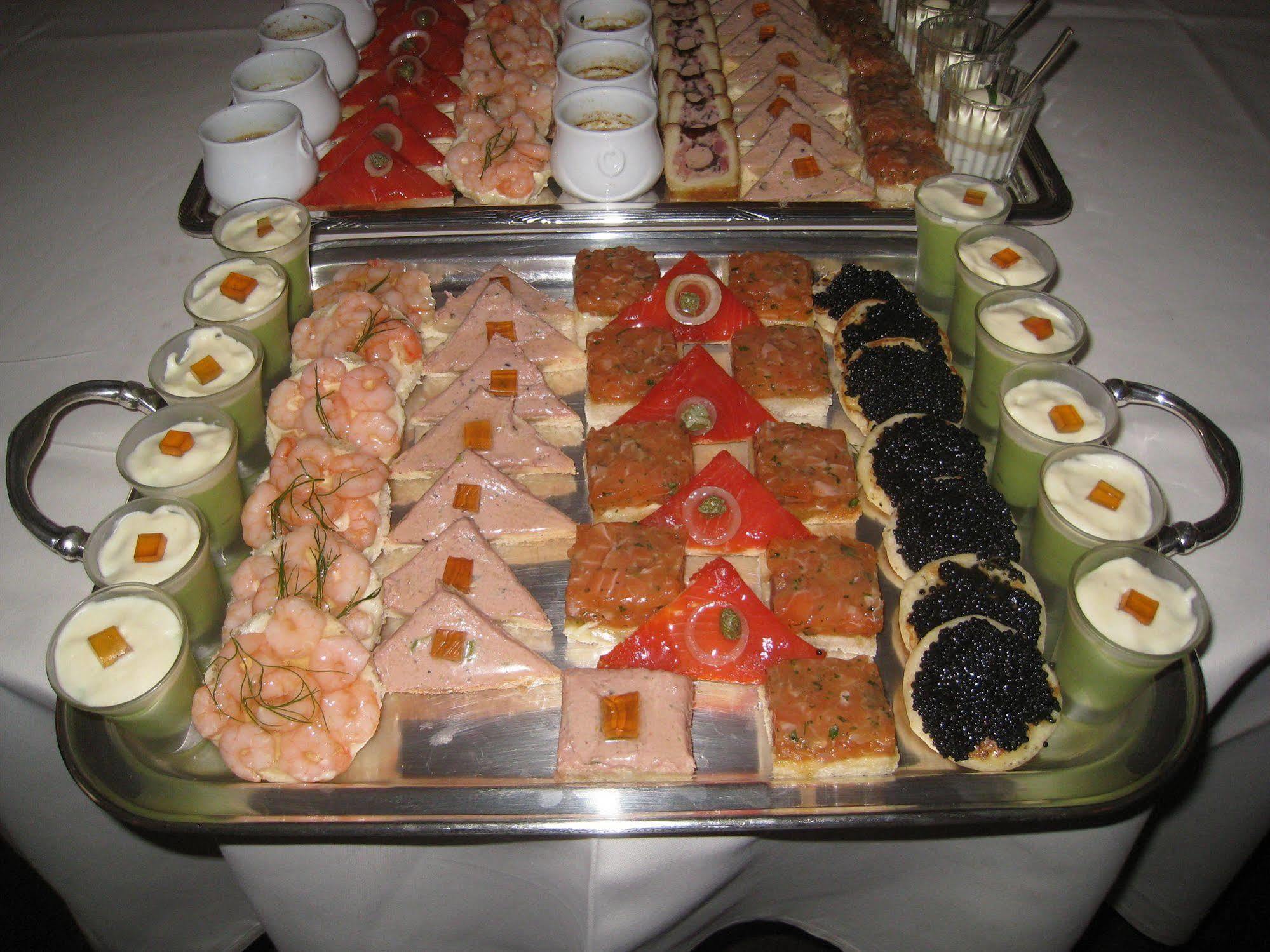 Au Boeuf Rouge Hotel Crassier Ngoại thất bức ảnh